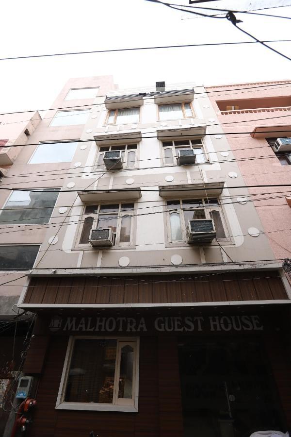 Hotel Malhotra Inn 50 Meter From Golden Temple Amritsar Exteriör bild