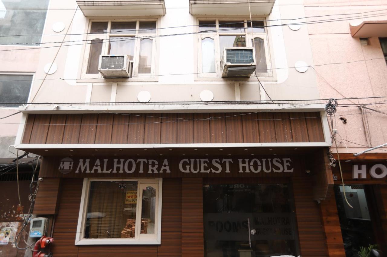 Hotel Malhotra Inn 50 Meter From Golden Temple Amritsar Exteriör bild