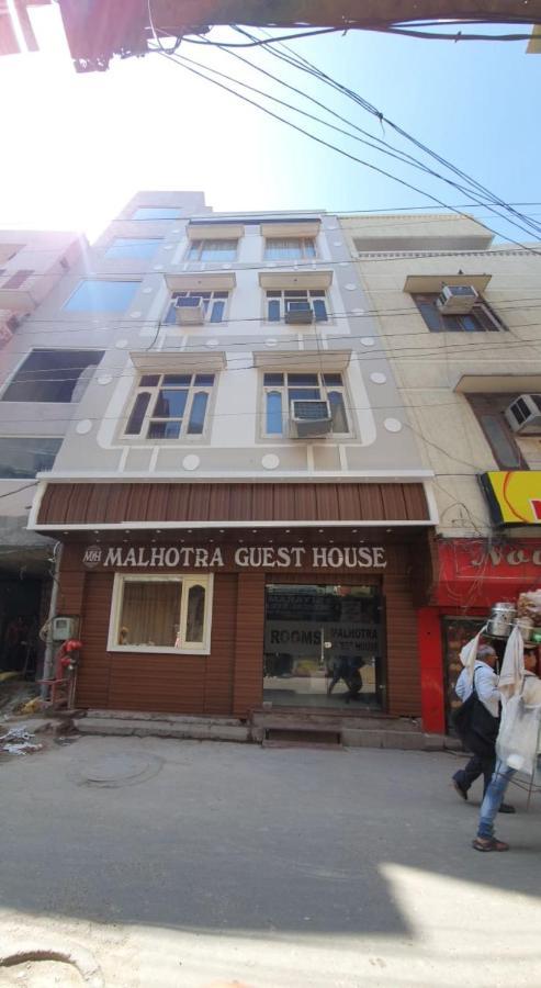 Hotel Malhotra Inn 50 Meter From Golden Temple Amritsar Exteriör bild